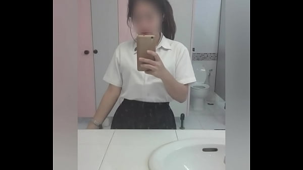 นักศึกษา ม.ดัง คาชุด