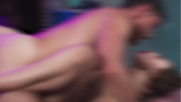 ADULTMOBILE – Mesmerizing Babe Arches Her Back Beautifully To Welcome A Big Dick Inside Her Wet Pussy